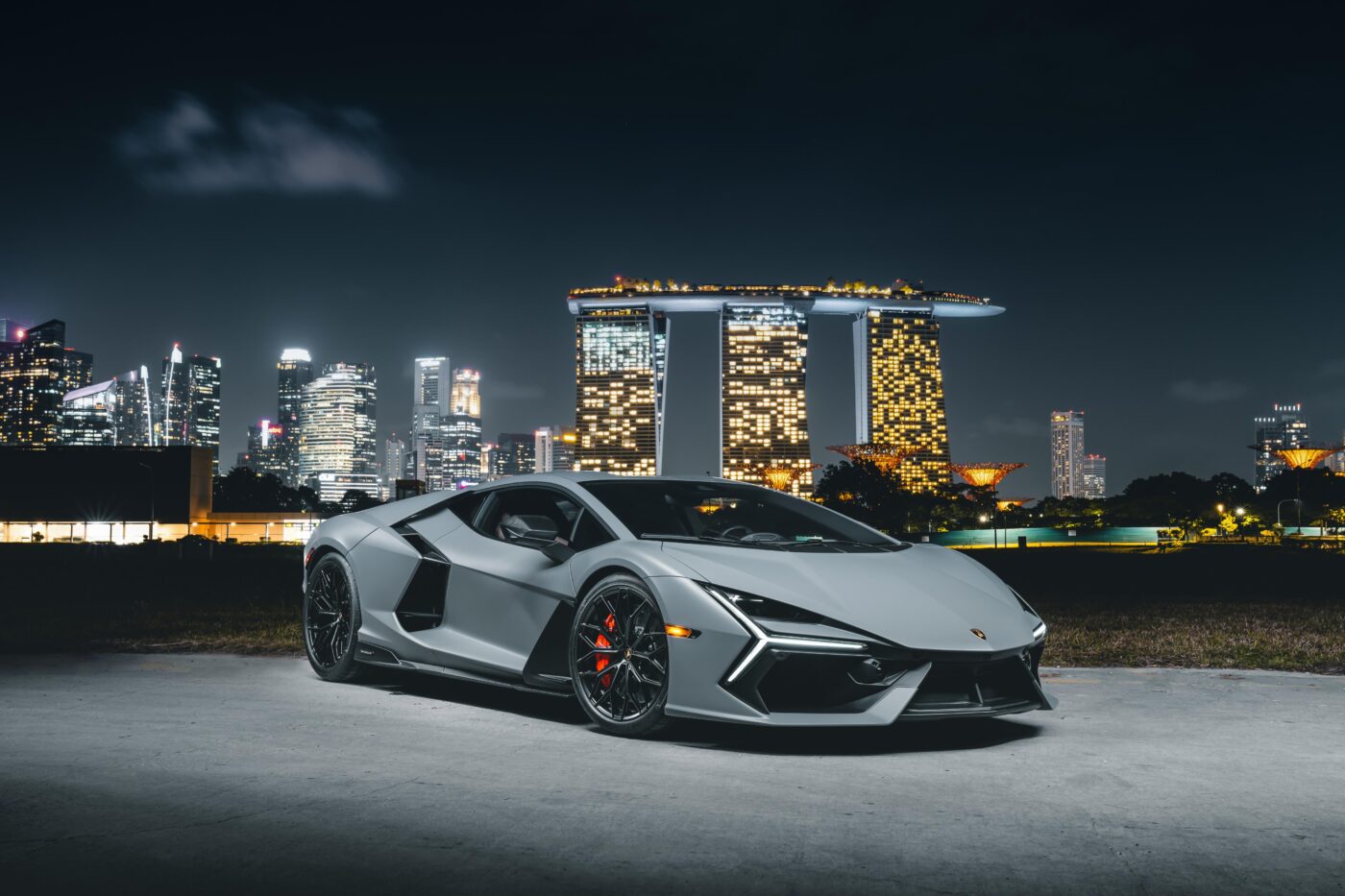 Lamborghini Revuelto – it is simply amazing.